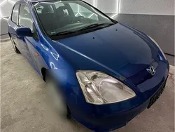 Blau Gebraucht 2002 Honda Civic Limousine | 3.800 € (Etwas zu teuer)