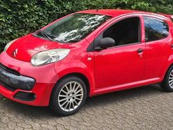 Rot Gebraucht 2008 Citroën C1 Kleinwagen | 700 €