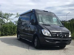 Schwarz metallic Gebraucht 2008 Mercedes Sprinter Van | 10.399 €