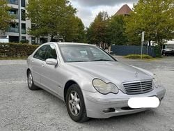 Grau Gebraucht 2003 Mercedes C180 Limousine | 3.000 € (Fairer Preis)