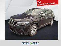 Deep black perleffekt Gebraucht 2024 VW Tiguan Allspace Life SUV | 34.680 € (Superpreis)