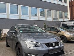 Grau Gebraucht 2015 Seat Leon FR Limousine | 9.900 € (Guter Preis)