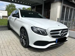 Mercedes E220