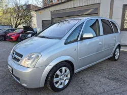 Silber Gebraucht 2006 Opel Meriva Edition Van / Kleinbus | 1.490 € (Guter Preis)