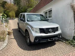 Silber Gebraucht 2006 Nissan Pathfinder SUV | 5.500 €
