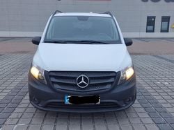 Weiß Gebraucht 2020 Mercedes Vito Van / Kleinbus | 21.600 € (Teuer)