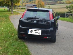 Schwarz Gebraucht 2007 Fiat Grande Punto Sport Kleinwagen | 2.100 € (Fairer Preis)