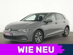 Mondsteingrau Gebraucht 2021 VW Golf VIII Style Limousine | 21.293 € (Fairer Preis)