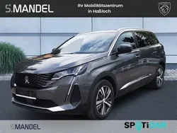 Grau Gebraucht 2023 Peugeot 5008 Allure Van / Kleinbus | 31.251 € (Fairer Preis)