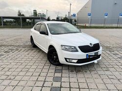 Weiß Gebraucht 2013 Skoda Octavia Limousine | 9.390 € (Etwas zu teuer)