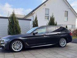 Grau Gebraucht 2018 BMW M550 Limousine | 25.999 € (Guter Preis)