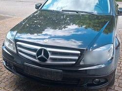 Schwarz Gebraucht 2009 Mercedes C180 Limousine | 3.500 € (Guter Preis)
