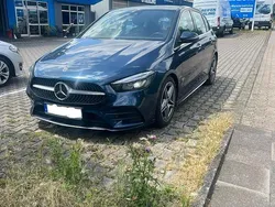 Blau Gebraucht 2022 Mercedes B200 Van / Kleinbus | 29.900 € (Etwas zu teuer)
