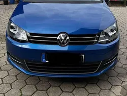 Blau Gebraucht 2018 VW Sharan Highline Van / Kleinbus | 25.350 € (Guter Preis)