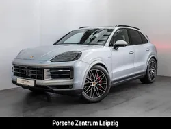 Silber Gebraucht 2024 Porsche Cayenne S E-Hybrid SUV | 106.800 €