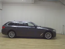 Grau Gebraucht 2020 BMW 520 Sport Line Kombi | 24.980 € (Superpreis)