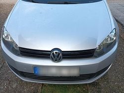 Grau Gebraucht 2009 VW Golf VI Limousine | 3.600 € (Guter Preis)