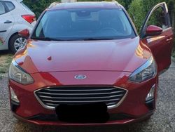 Rot Gebraucht 2020 Ford Focus Kombi | 12.000 € (Teuer)