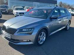 Grau Gebraucht 2016 Skoda Superb Style Kombi | 12.700 € (Etwas zu teuer)