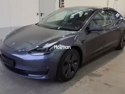 Grau Gebraucht 2022 Tesla Model 3 Long Range Limousine | 25.216 € (Guter Preis)