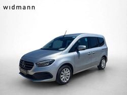 Helvinsilber metallic Gebraucht 2022 Mercedes T180 Edition Van / Kleinbus | 21.850 € (Superpreis)
