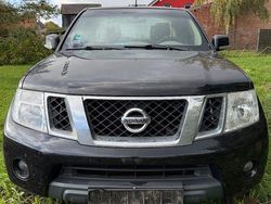 Schwarz Gebraucht 2012 Nissan Navara Abholung | 6.500 €