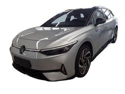 Silber Gebraucht 2025 VW ID.7 GTX Limousine | 52.280 €