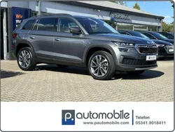 Grau Gebraucht 2022 Skoda Kodiaq Tour SUV | 28.980 € (Fairer Preis)