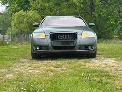 Grau Gebraucht 2004 Audi A6 Comfort Limousine | 6.000 € (Etwas zu teuer)