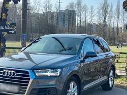 Grau Gebraucht 2018 Audi Q7 SUV | 39.500 € (Superpreis)