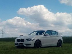 Weiß Gebraucht 2013 BMW 116 Kleinwagen | 7.800 € (Fairer Preis)