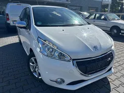 Gebraucht 2014 Peugeot 208 Style Kleinwagen | 4.400 € (Fairer Preis)