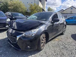 Schwarz Gebraucht 2015 Mazda 2 Sports-Line Limousine | 2.499 €