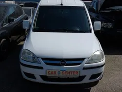 Weiß Gebraucht 2007 Opel Combo Van / Kleinbus | 2.300 € (Guter Preis)