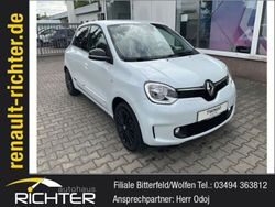 Weiß Gebraucht 2024 Renault Twingo Urban Night Kleinwagen | 19.995 €