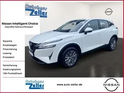 Weiß Gebraucht 2023 Nissan Qashqai Visia SUV | 24.600 € (Etwas zu teuer)