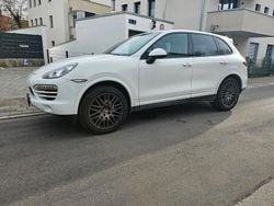 Weiß Gebraucht 2013 Porsche Cayenne SUV | 18.900 € (Superpreis)