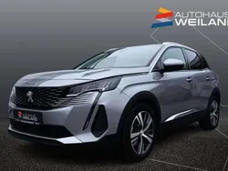 Silber metallic Gebraucht 2021 Peugeot 3008 Allure SUV | 26.490 € (Guter Preis)