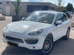 Weiß Gebraucht 2012 Porsche Cayenne SUV | 19.370 € (Fairer Preis)