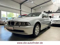Silber Gebraucht 2000 BMW 525 Kombi | 12.499 €
