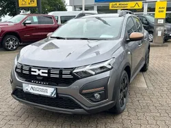 Grau Neu 2025 Dacia Sandero Extreme Kleinwagen | 20.398 € (Fairer Preis)
