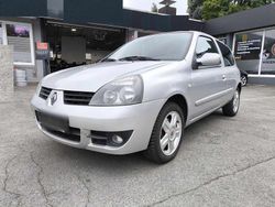 Silber Gebraucht 2008 Renault Clio II Kleinwagen | 2.890 € (Etwas zu teuer)