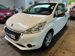 Gebraucht 2013 Peugeot 208 Access Kleinwagen | 4.999 € (Fairer Preis)