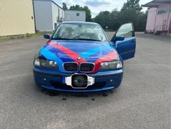 Blau Gebraucht 1999 BMW 328 Sport Line Limousine | 4.800 € (Fairer Preis)