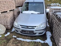 Silber Gebraucht 2006 Opel Combo Kleinwagen | 1.100 €