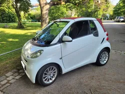 Weiß Gebraucht 2011 Smart ForTwo Cabrio Passion Cabrio | 4.200 € (Fairer Preis)