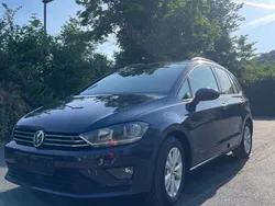 Blau Gebraucht 2014 VW Golf Sportsvan Comfortline Van / Kleinbus | 9.000 € (Guter Preis)