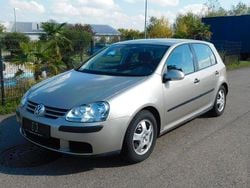 Beige Gebraucht 2004 VW Golf V Trendline Limousine | 1.850 € (Guter Preis)