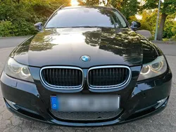 Schwarz Gebraucht 2009 BMW 320 Kombi | 4.999 € (Fairer Preis)
