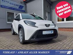 Weiß Neu 2025 Toyota Aygo X Business Edition SUV | 16.490 €